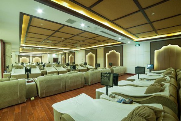 成都街头夜生活养生休闲必游地(成都街头夜生活养生休闲必游地点)